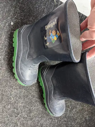 Bottes d'eau pour enfant grandeur 12, View more