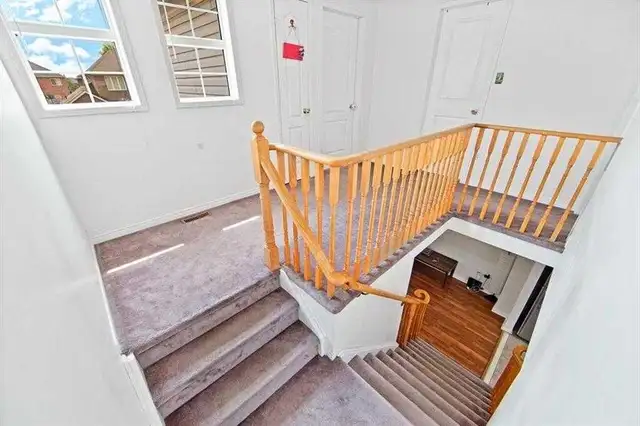 house for rent Brampton in Long Term Rentals in Mississauga / Peel Region - Image 9