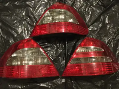 W211 headlights - clean MB 2003-06 W211 E-Class Taillights and 3rd Brake Light LEDs Excellent condit...