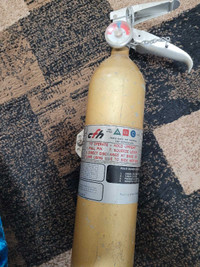 ABC. DRY CHEMICAL FIRE EXTINGUISHER. FIRE EXTINGUISHER. 