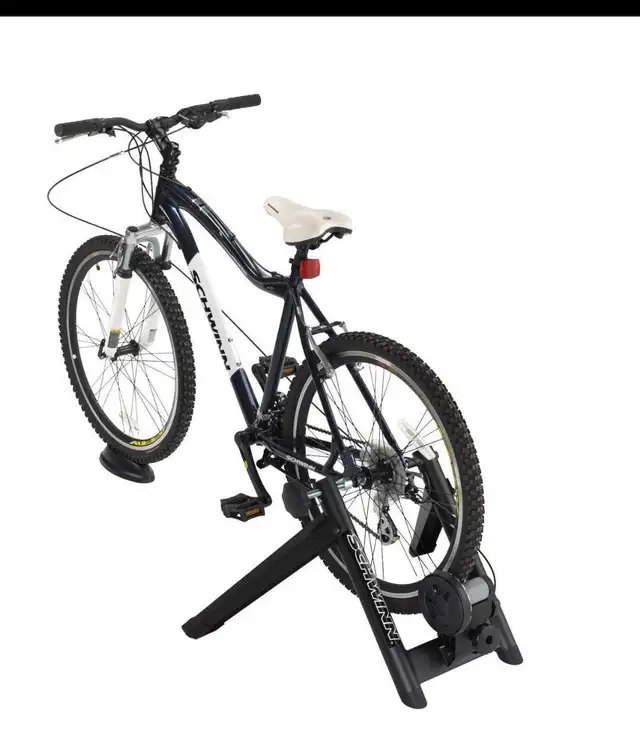 Schwinn Indoor Deluxe Trainer CloseUp in Exercise Equipment in Ottawa - Image 4