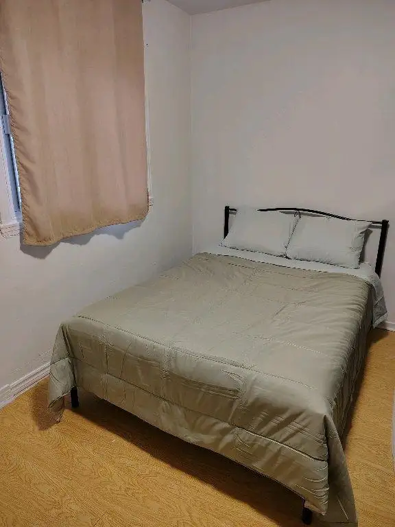 Beautiful 3.5 furnished apartment, all utilities included, near Joliette metro, available immediately