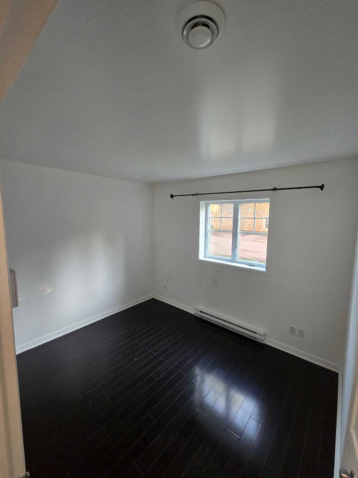 8685 Pl. du Charpentier — photo 2