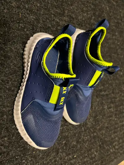 Sketchers / Shoes boys size 12, View more
