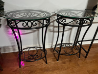 Pair of Great cond’n side table Orig $150, Now ONLY $80 No Tax!!