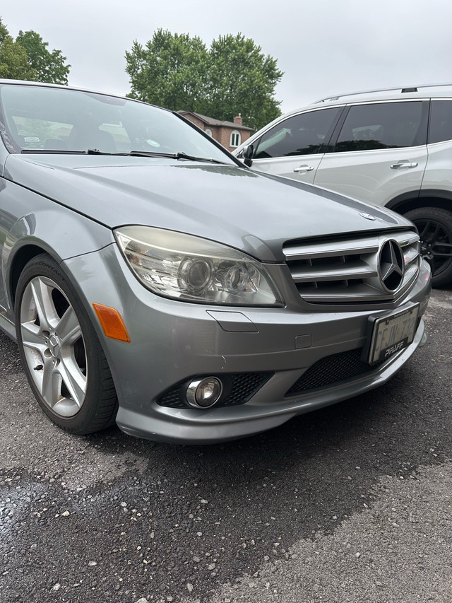 2010 c300 4matic in Cars & Trucks in Kitchener / Waterloo - Image 2