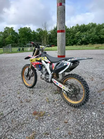 One of the fastest 250 four strokes from the mid 2000s Engine was rebuilt recently with 5 hours on i...