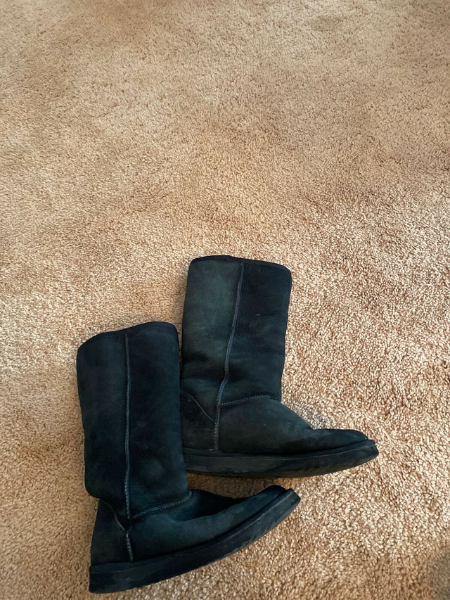 Genuine Black Ugg Boots Size W7 in Women's - Shoes in Kitchener / Waterloo