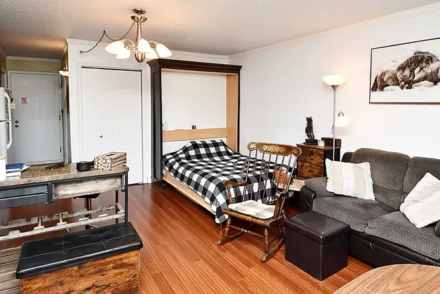 2.5 Condo for Rent63848999429379124