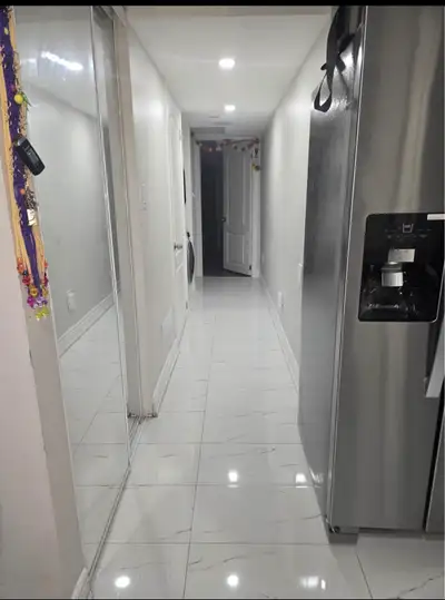 2-BEDROOM LEGAL BASEMENT APARTMENT FOR RENT Rent: $1700/ month Available: from October 1st 2026 Loca...