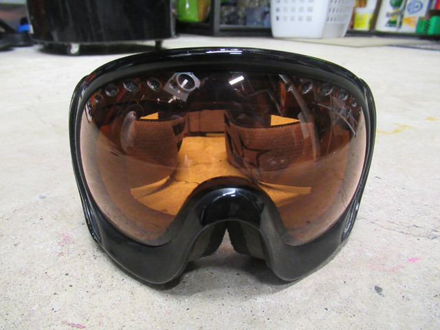 Gorgini ski goggles in Ski in Ottawa - Image 2