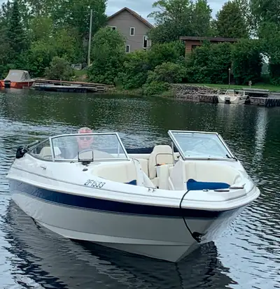 Travis Edition fish and ski combo 5 litre Volvo Penta engine with low hours SX cobra drive, new full...