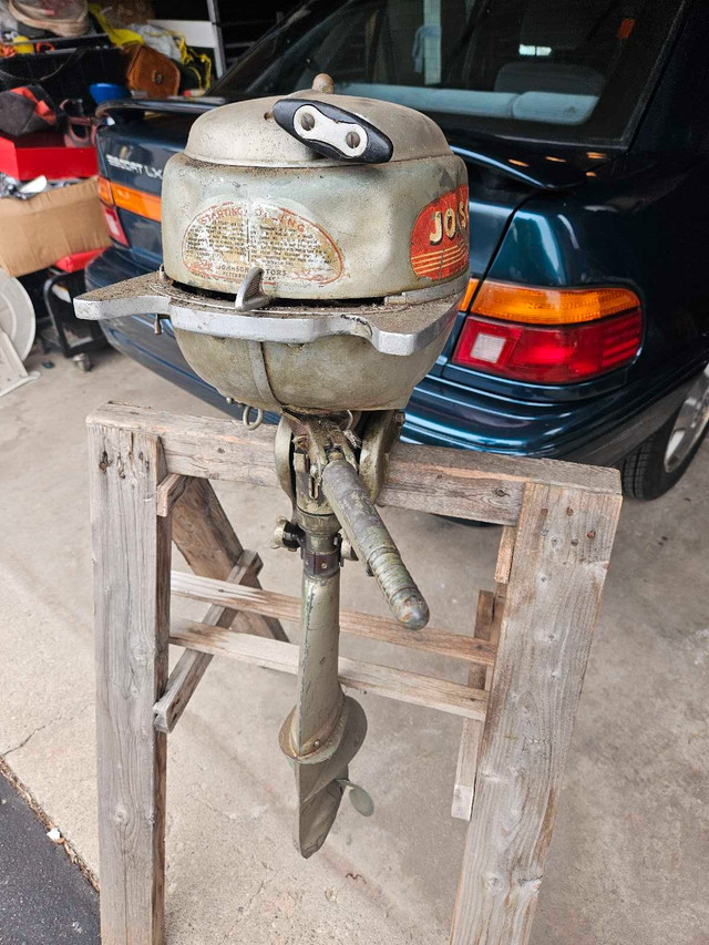 Vintage Johnson Seahorse Outboard in Other in Mississauga / Peel Region - Image 2
