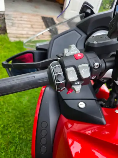 Bike is mint. 2 new tires last fall and serviced. GIVI trunk, handle bar risers 1.5" Heated seat, ri...
