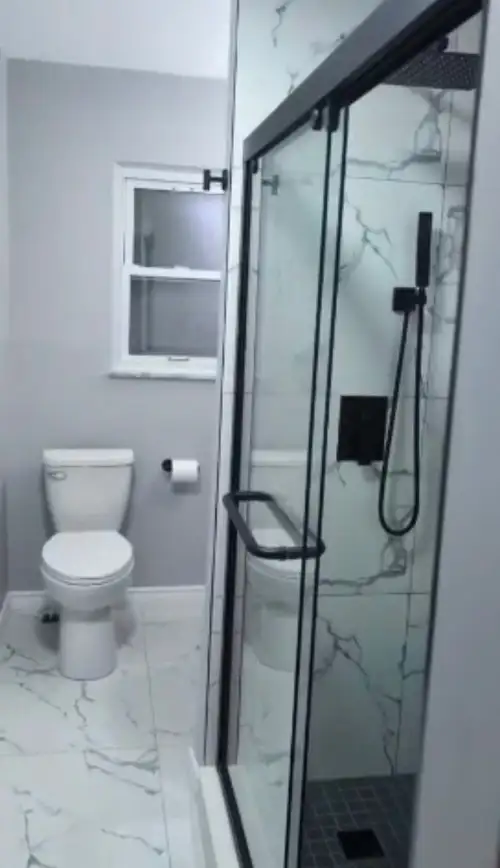 Student Rooms for Rent – University of Windsor Housing – 6 Bedroom House (0.5km to Campus) Student h...