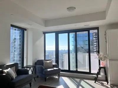 Beautiful, central & bright 2 BEDROOM, 2 BATHROOM apartment available for sublet or lease transfer a...