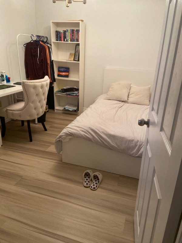 ROOM FOR RENT IN CONDO Room Rentals & Roommates City of Toronto Kijiji