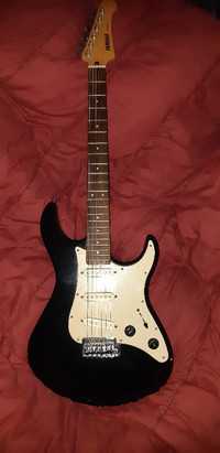 yamaha electric guitar eg303