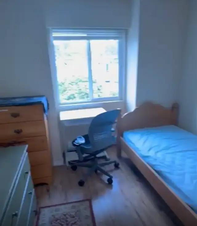 Room for rent in Room Rentals & Roommates in Richmond - Image 2