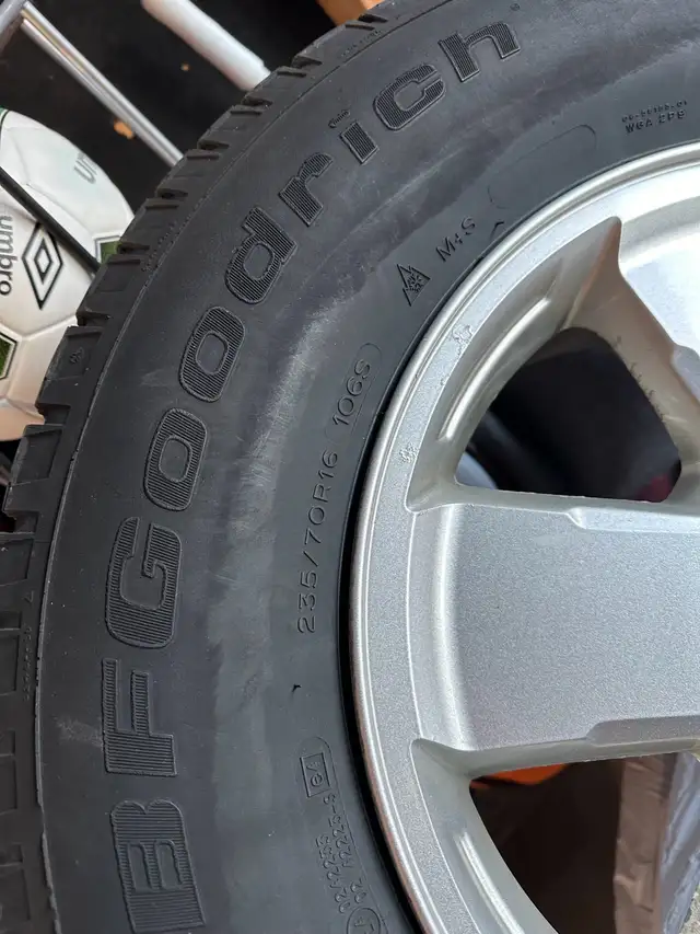 tire rims for 2008-2012 ford escape in Tires & Rims in Kingston - Image 6