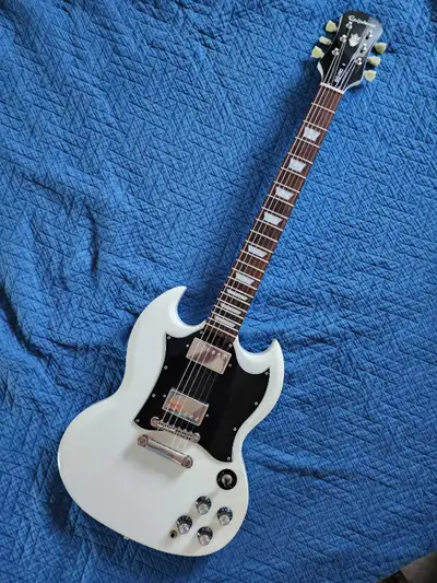 2014 Epiphone SG Limited Edition 1966 G-400 PRO, View more