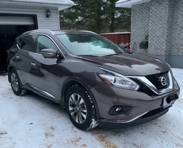 2015 Nissan Murano SL !!Extremely low kms!!