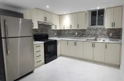 Available October 1st Rental $2000 + 30% utilities Newly built, LEGAL basement Features 2 spacious b...
