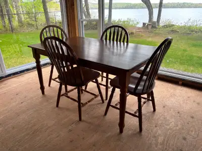 5'x3' solid wood kitchen table w/ chairs- Good cond - MUST GO!!!, View more