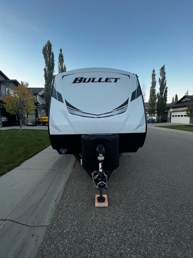 2021 Keystone Bullet 250BHS in Travel Trailers & Campers in Red Deer - Image 4