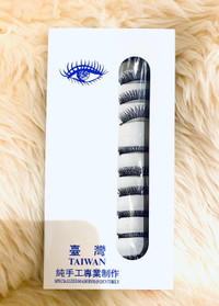 10 pairs of eyelashes 