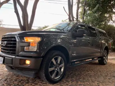 2017 Ford F150 2.7 V6 Ecoboost XLT Sport 4x4 with coded cap