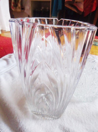 Tall Flower Vase - Heavy Crystal - Ribbed Pattern - New