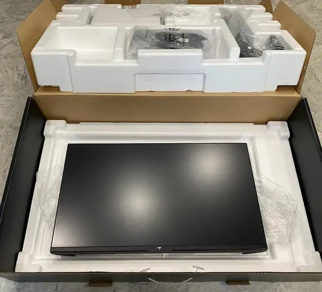 Monitor 24" 2K in General Electronics in Belleville - Image 2