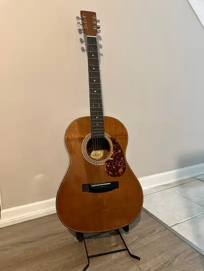 Vintage Hondo H117 Acoustic guitar . Made in Korea, View more