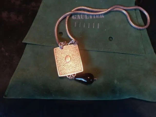 Jean Paul Gaultier Vintage Rare Steampunk " Watch " Necklace in Jewellery & Watches in Oshawa / Durham Region - Image 4