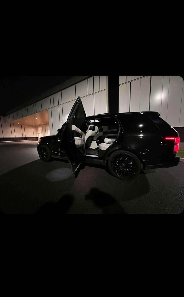 2018 Range Rover Supercharged Long Wheelbase (LWB) — photo 2