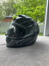 Scorpion st1400 carbon fibre motorcycle helmet new neuf M 730$