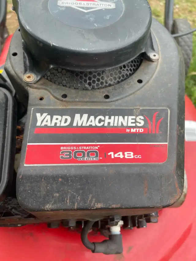 Yard Machines Lawn Mower in Lawnmowers & Leaf Blowers in Annapolis Valley - Image 3