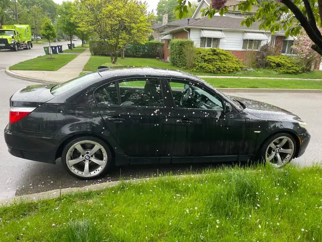 BMW 550i554758066584965122