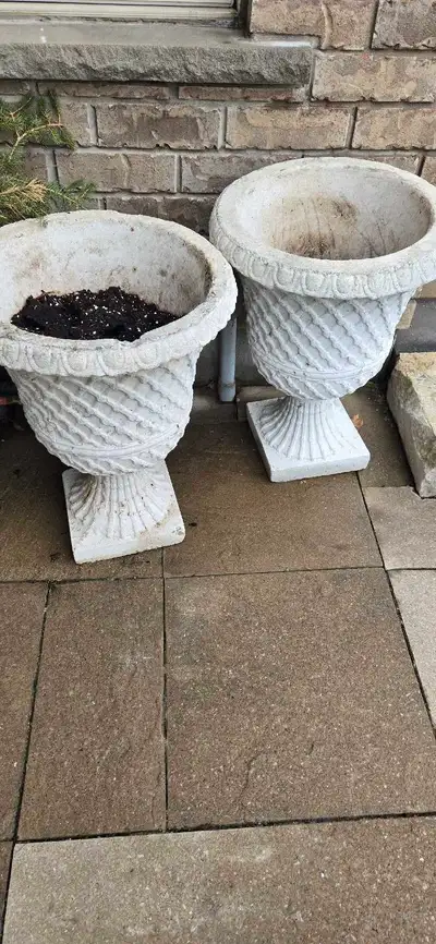 Concrete pots Qty 2, View more