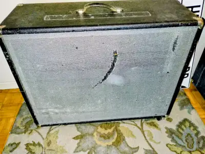 Rare-1968 Traynor YT-12 Special Twin 12 Cab with one Celestion Sidewinder S12-T3771-150 watt-8 ohm -...