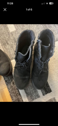 Men black Aldo waterproof boots size 8