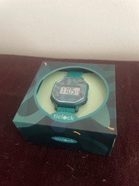 Montre digitale pour enfant