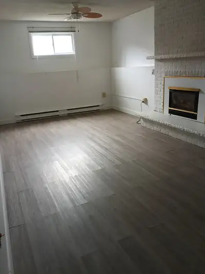 21'10" x 11'3", $950/month on a year lease or $625 each for 2.