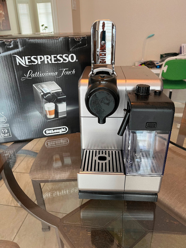 Nespresso machine à café DeLonghi Latissima Touch Machines à café