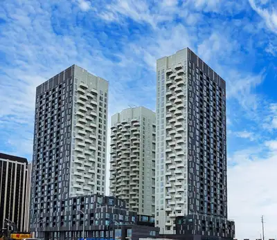 For rent 1 bdr+Den with parking Vaughan