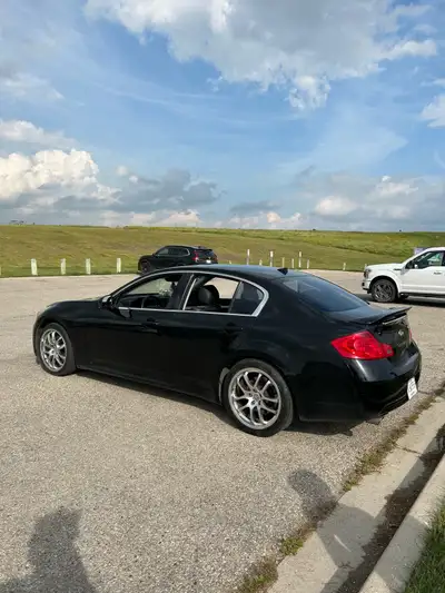 2007 Infiniti G35S RWD SAFETIED Clean Title 227xxx km mostly highway km by me and previous owners. I...