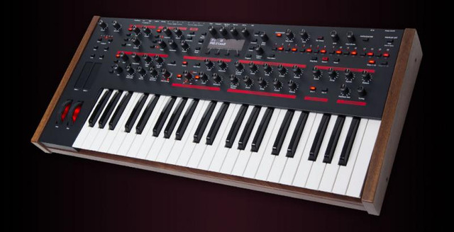 Dave Smith Pro 2 Synth - Like New In Box in Pro Audio & Recording Equipment in Hamilton - Image 2