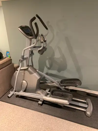 Vision Ellipticle Machine with Floor Mat, View more