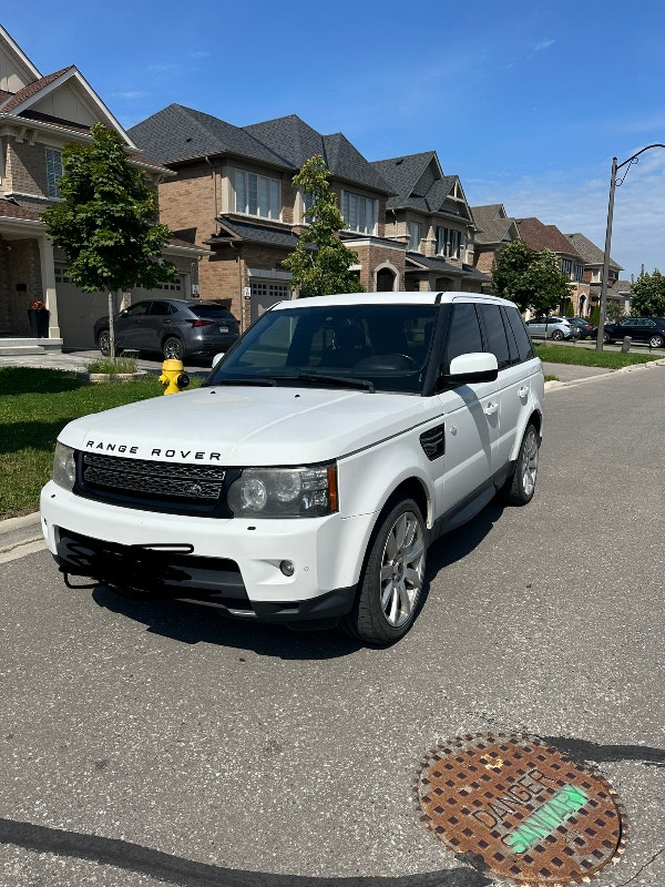 Range Rover Sport supercharged automatic 5.0 gasoline 510 bhp Classic